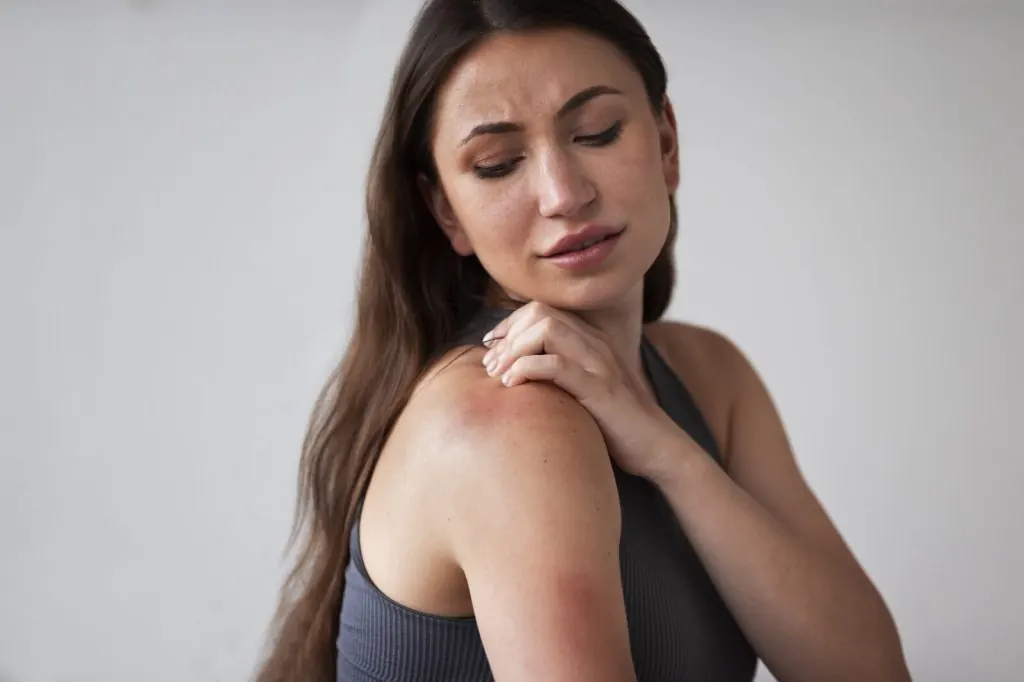 Como escolher o repelente anti-mosquitos ideal para viagem?